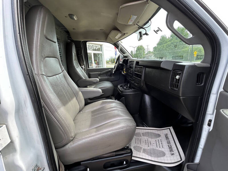 2019 Chevrolet Express 2500