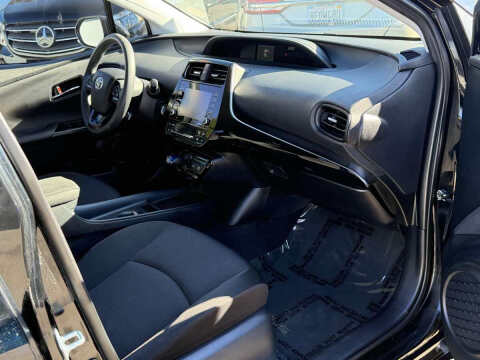 2021 Toyota Prius L Eco