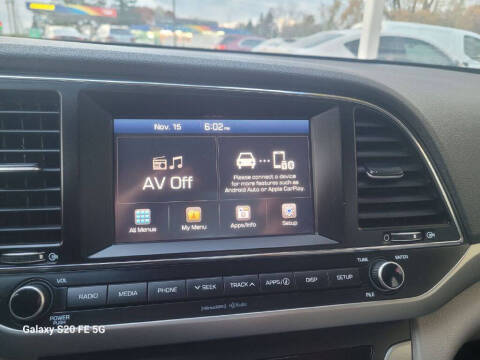 2018 Hyundai Elantra