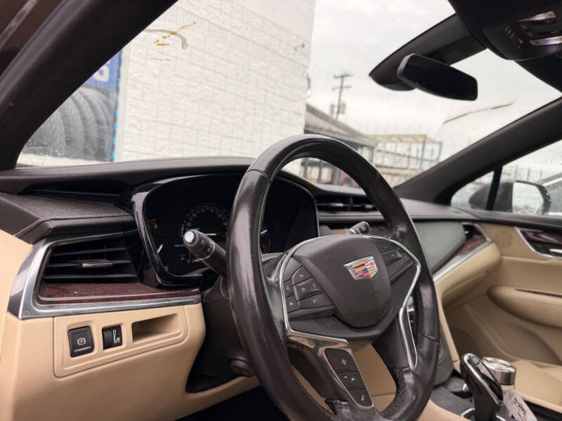 2019 Cadillac XT5 Luxury