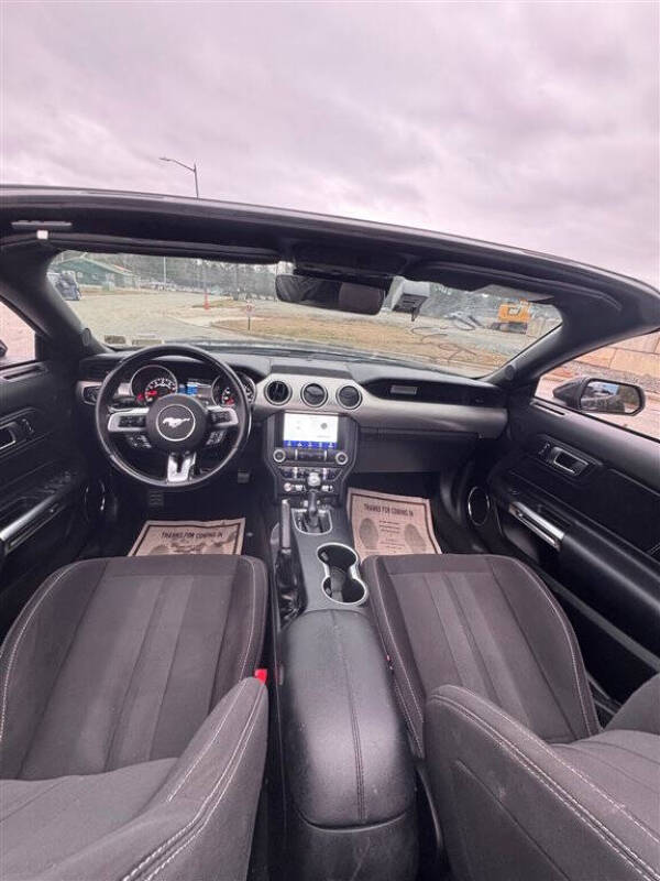 2022 Ford Mustang