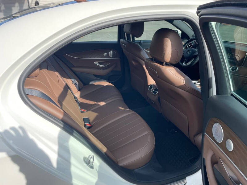 2018 Mercedes-Benz E-Class E 300