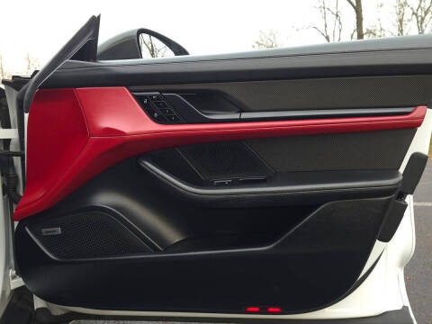 2020 Porsche Taycan Turbo