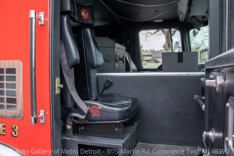 2001 Hendrickson Firetruck