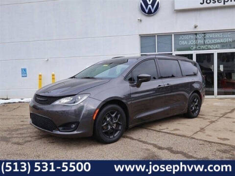 2019 Chrysler Pacifica Touring L Plus