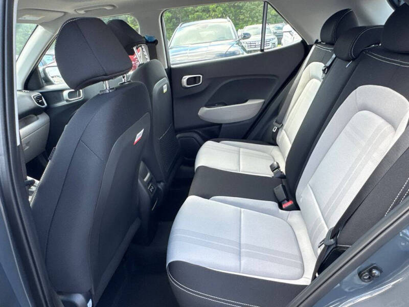 2025 Hyundai Venue SEL