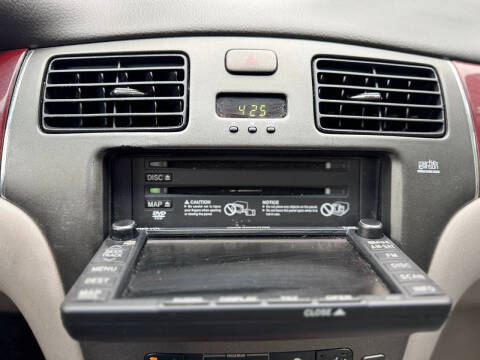 2004 Lexus ES 330