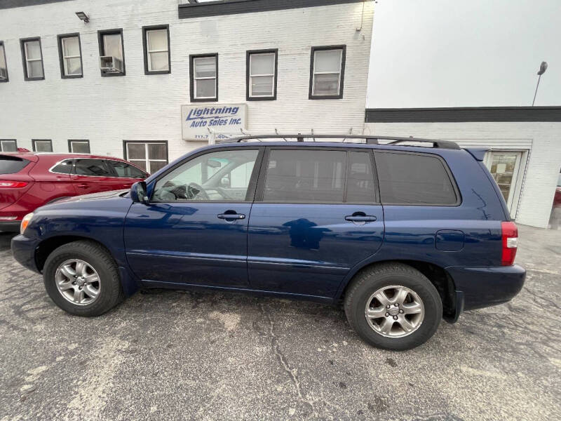 2005 Toyota Highlander for sale at Lightning Auto Sales in Springfield IL