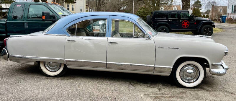 1953 Kaiser Manhattan