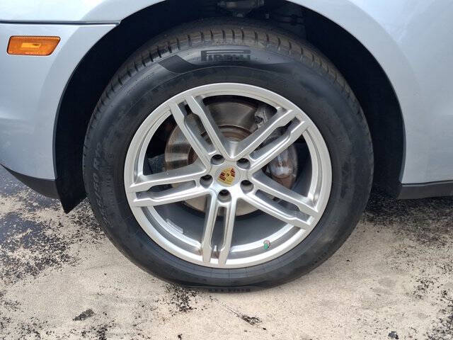 2017 Porsche Macan