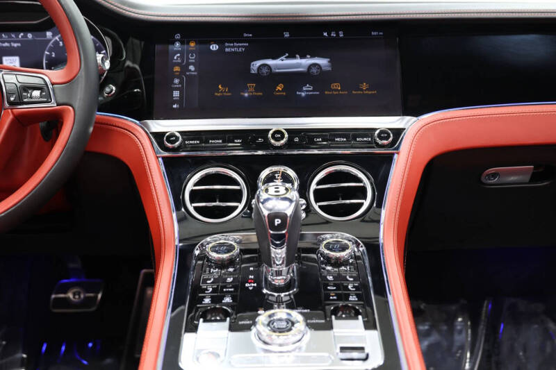 2020 Bentley Continental GTC V8