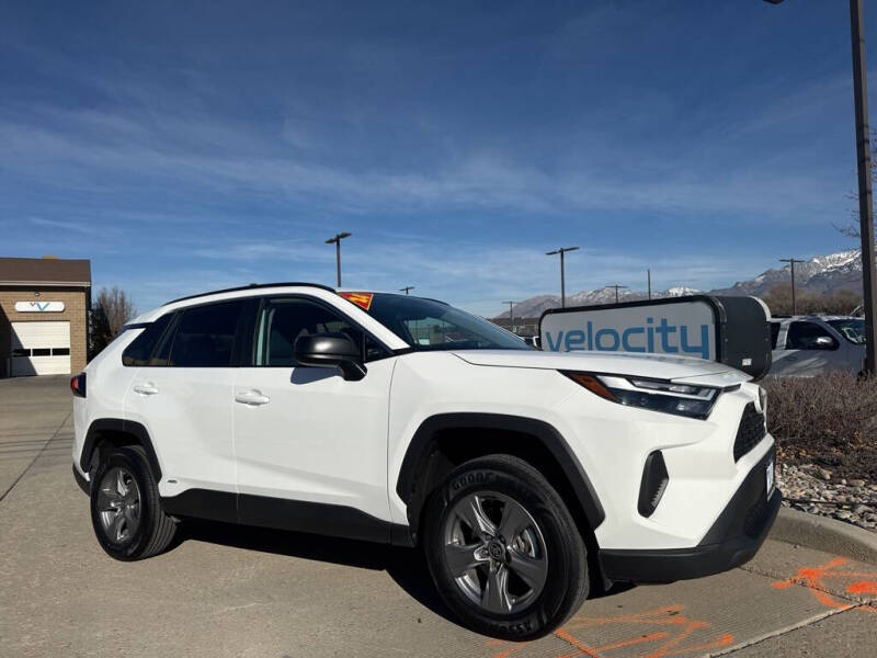 2024 Toyota RAV4 Hybrid LE