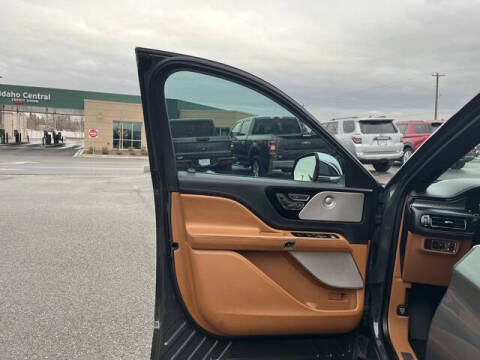 2020 Lincoln Aviator Black Label