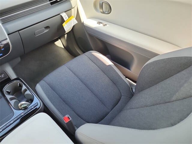 2025 Hyundai Ioniq 5 SE