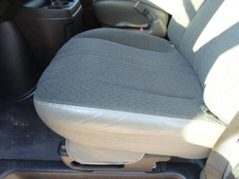 2023 Chevrolet Express 2500