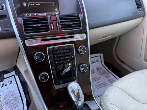 2013 Volvo XC60 T6 Premier Plus