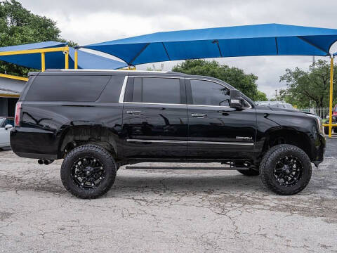 2020 GMC Yukon XL Denali