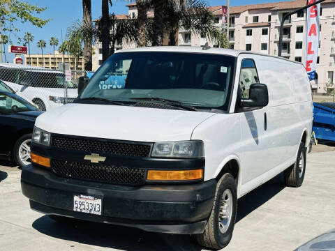 2019 Chevrolet Express 2500