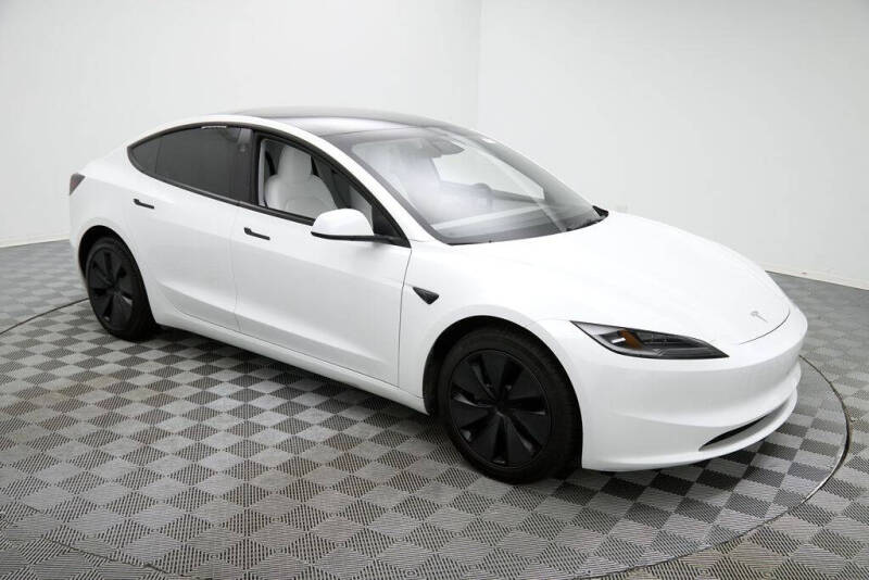 2025 Tesla Model 3 Long Range