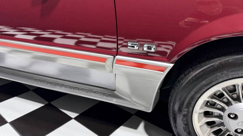 1987 Ford Mustang GT