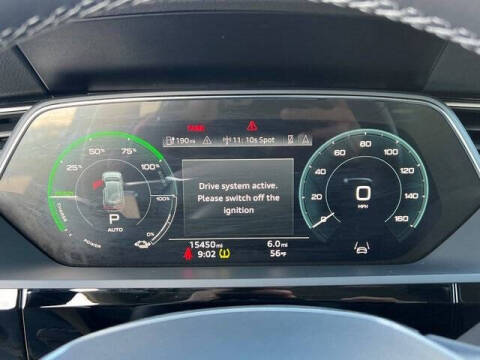 2024 Audi Q8 e-tron quattro Premium Plus