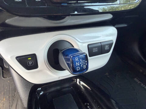 2018 Toyota Prius Three