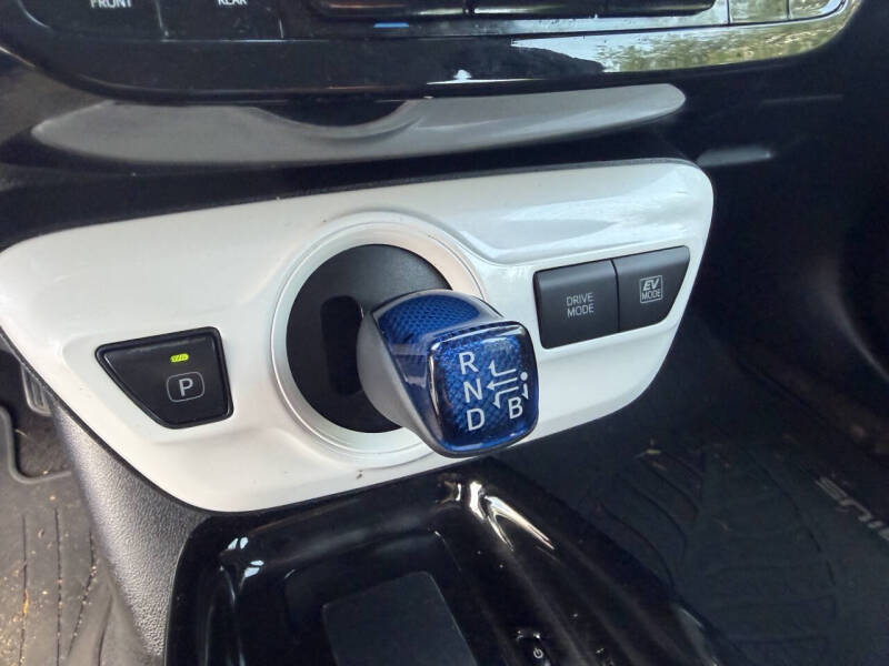 2018 Toyota Prius Three