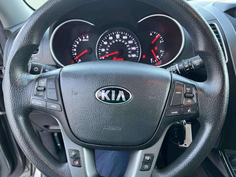 2014 Kia Sorento LX