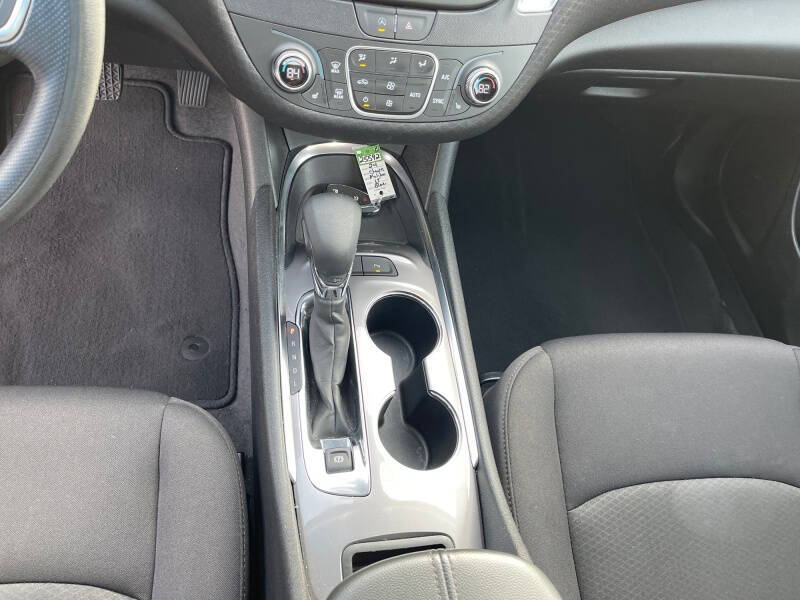 2024 Chevrolet Malibu LT