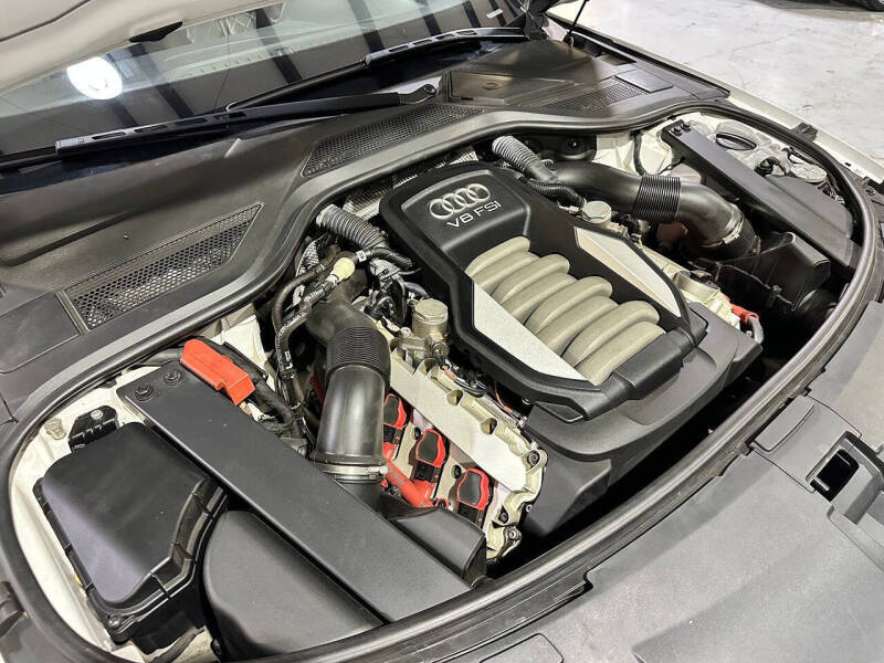 2012 Audi A8 quattro