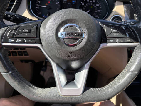 2017 Nissan Rogue Hybrid SV