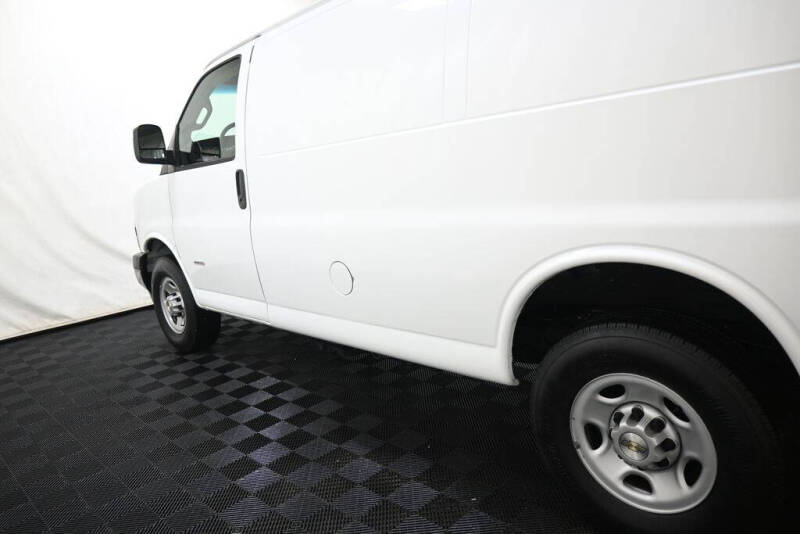 2021 Chevrolet Express 2500