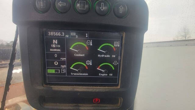 2015 John Deere 824K