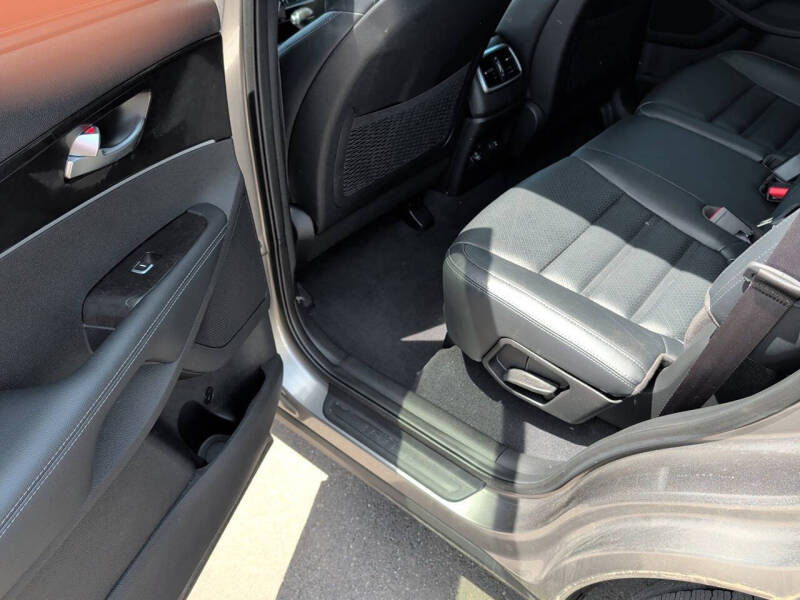 2017 Kia Sorento EX