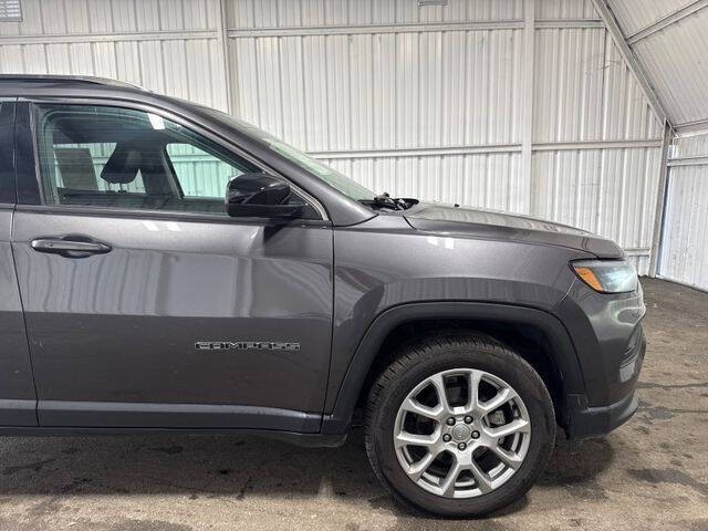 2022 Jeep Compass Latitude Lux
