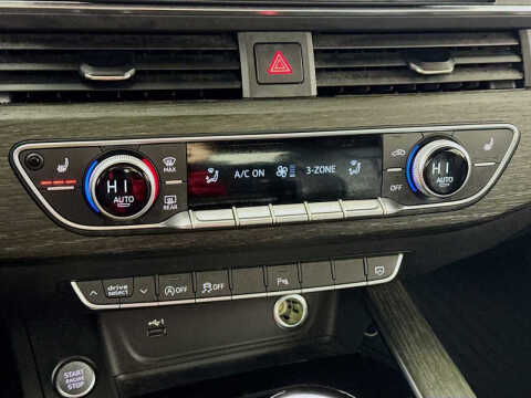 2022 Audi A5 Sportback quattro S line Premium 45 TFSI