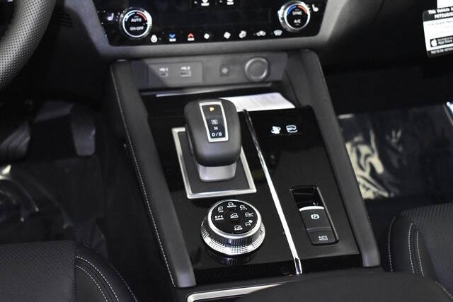 2025 Mitsubishi Outlander PHEV SEL Black Edition