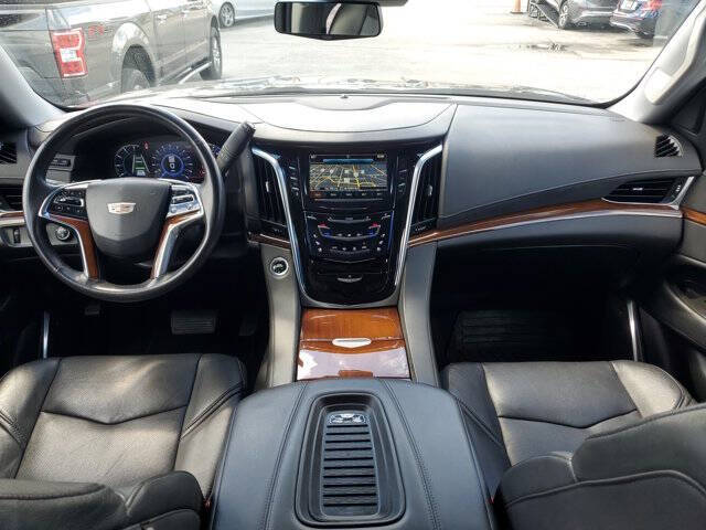 2020 Cadillac Escalade ESV Luxury