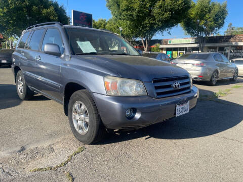 2006 Toyota Highlander for sale at Roseville Car Group in Roseville CA