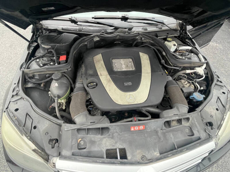 2011 Mercedes-Benz C-Class C 300 Luxury 4MATIC