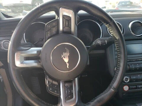 2016 Ford Mustang V6