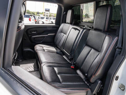 2020 Nissan Titan