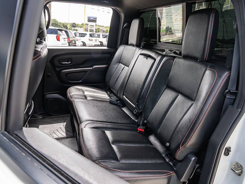 2020 Nissan Titan