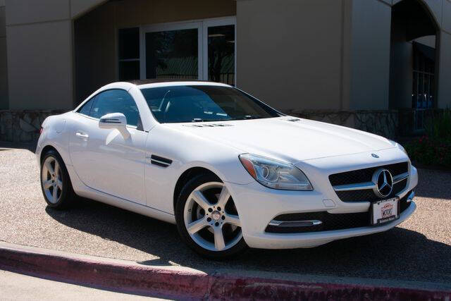 2015 Mercedes-Benz SLK for sale at Mcandrew Motors in Arlington TX