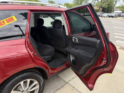 2016 Nissan Pathfinder SV