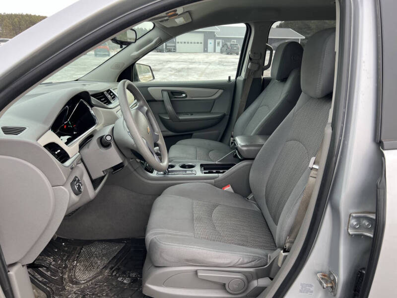 2017 Chevrolet Traverse LS