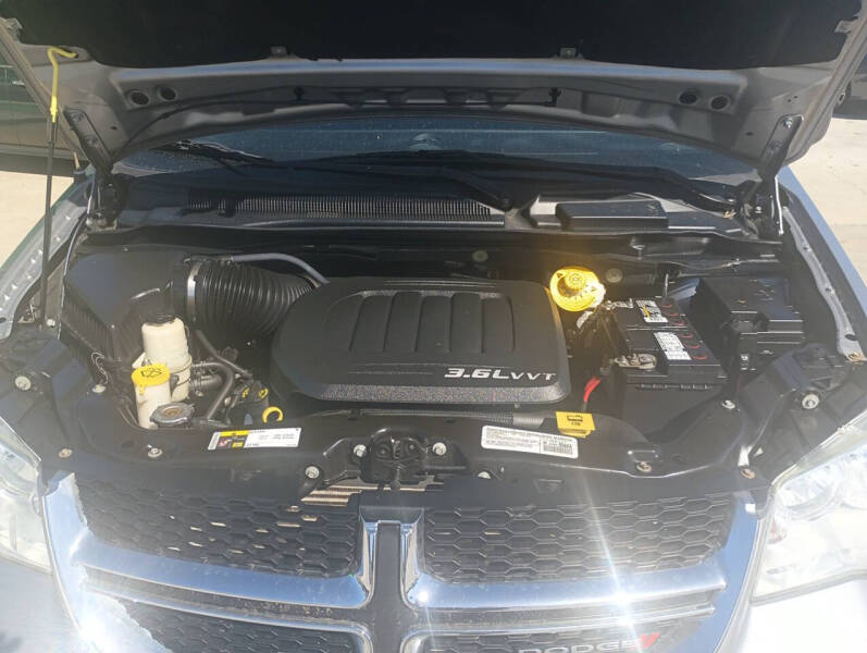 2014 Dodge Grand Caravan SE 30th Anniversary