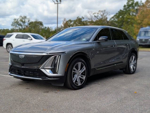2024 Cadillac LYRIQ Tech