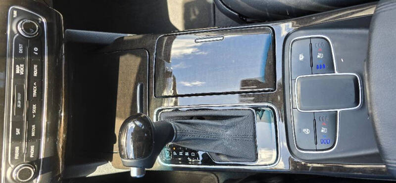 2015 Kia Cadenza Premium