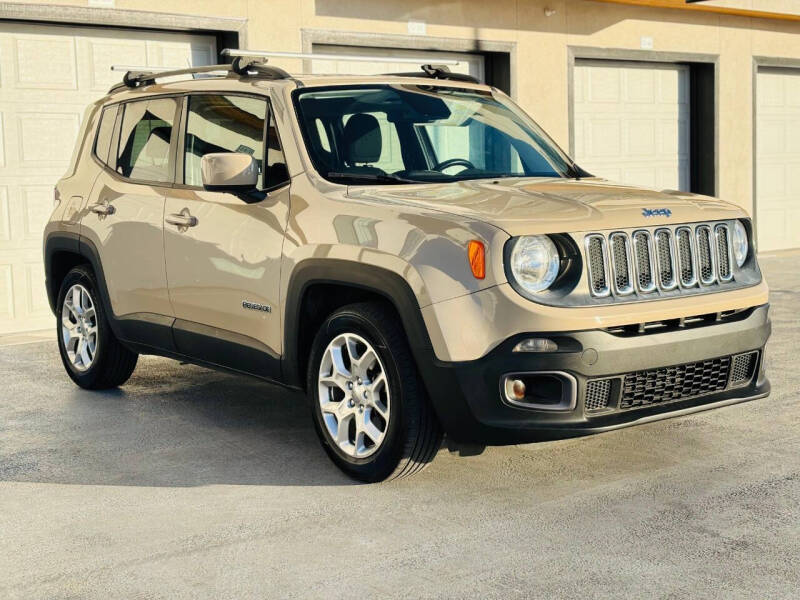 2015 Jeep Renegade Latitude's photo